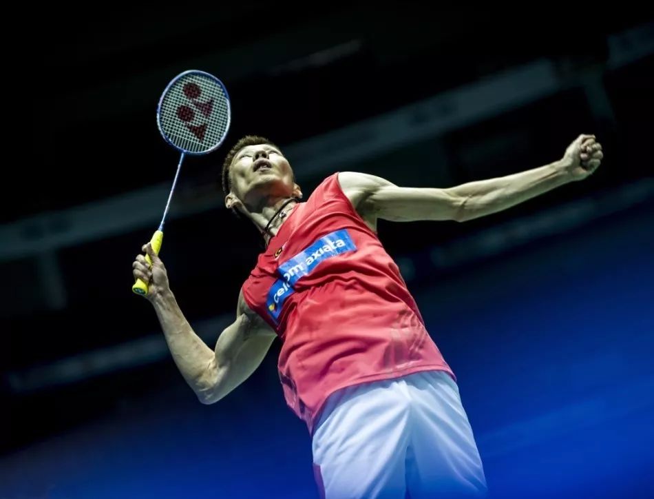 社会足球中 社会足球中