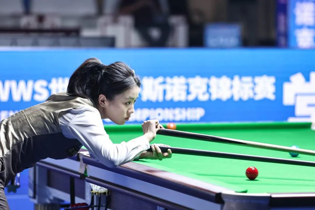 球迷们关注 球迷们关注