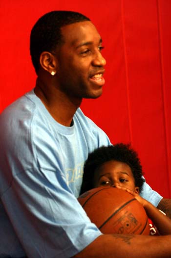 火箭2米巨人阵碾压!快船五外复仇者,37岁杜兰特能否掀翻雷霆?